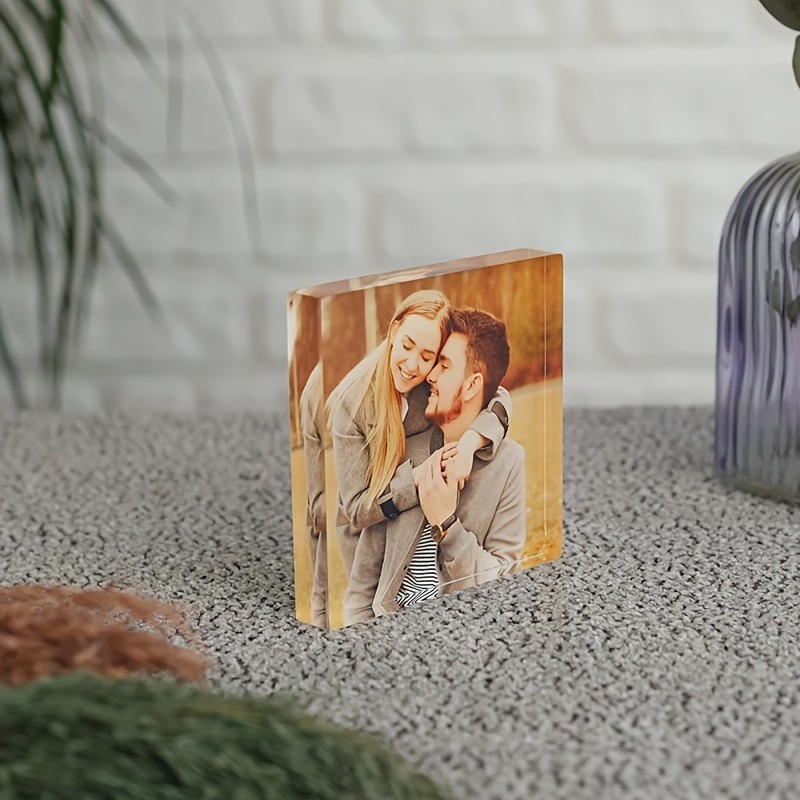 Photo Acrylic Block - กรอบรูปคู่รักสำหรับวันครบรอบที่ออกแบบตามความต้องการ บอกเล่าเรื่องราวความรักของครอบครัวเรา ของขวัญสำหรับลูกสาว บล็อกใส่รูปอะคริลิกแบบสั่งทำพิเศษ